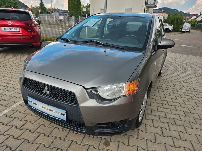 Grau Gebraucht 2009 Mitsubishi Colt Invite Limousine | 2.950 € (Etwas zu teuer) - Bild 1/4