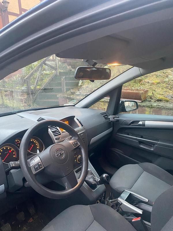 Gebraucht Opel Zafira 105 PS (77 kW) 2007 Blau Van / Kleinbus