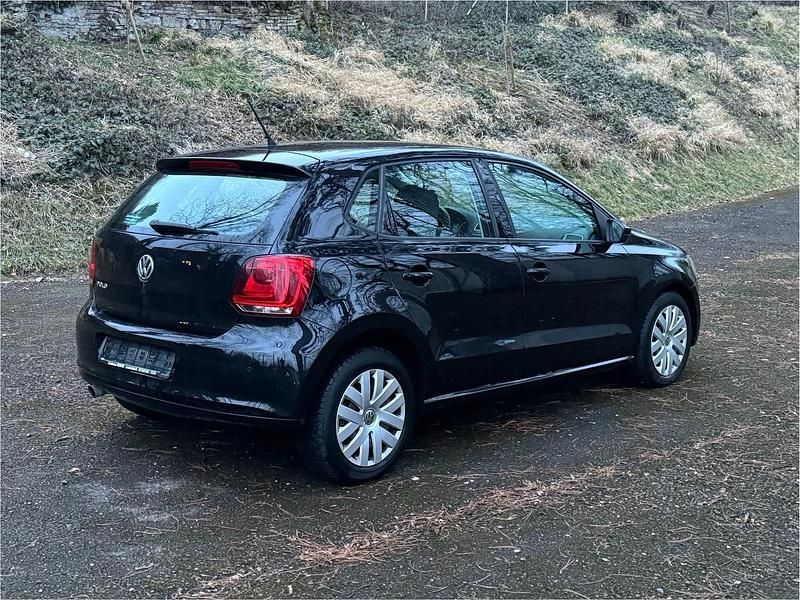 Gebraucht VW Polo Comfortline 85 PS (62 kW) 2010 Schwarz Kleinwagen