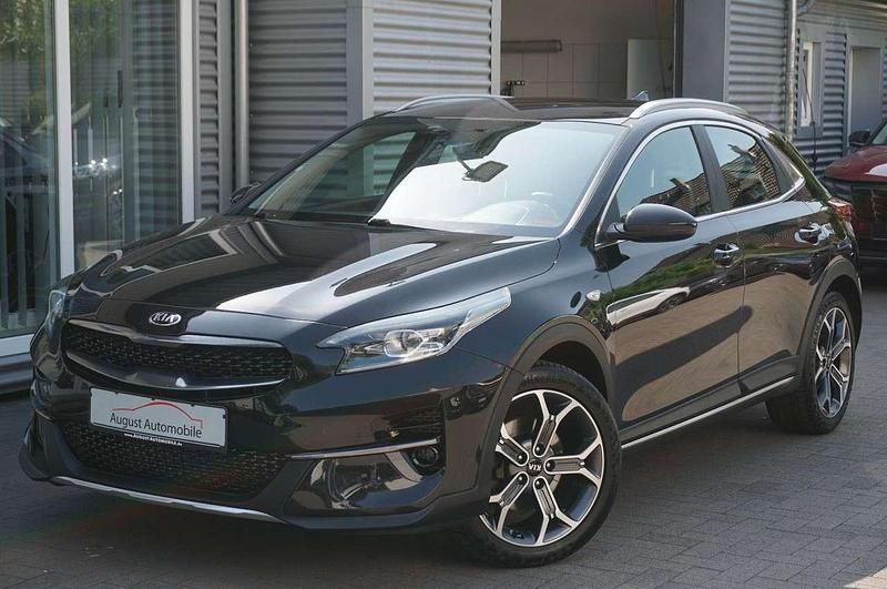(1k) zilinaschwarz met. Gebraucht 2021 Kia XCeed Vision SUV | 17.700 € (Fairer Preis) - Bild 1/3