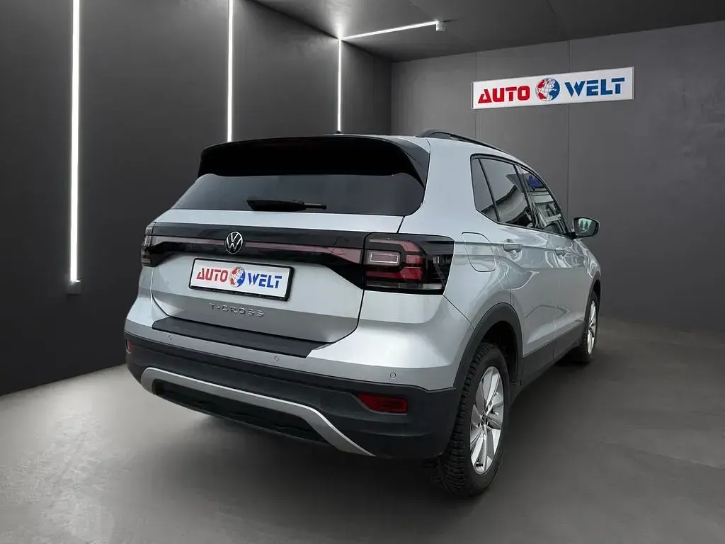 Gebraucht VW T-Cross 110 PS (80 kW) 2022 Silber SUV