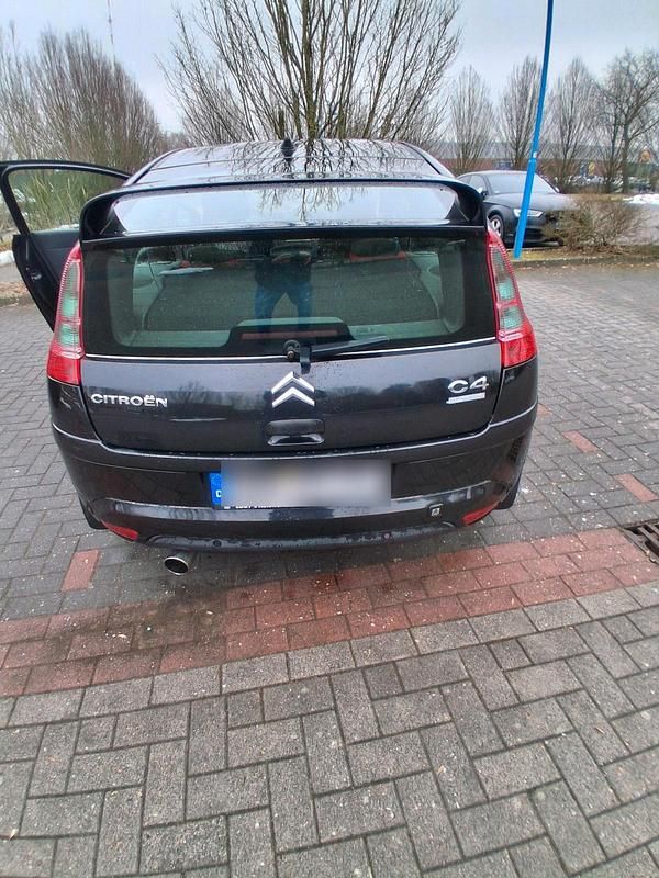Gebraucht Citroën C4 108 PS (79 kW) 2005 Braun Coupé