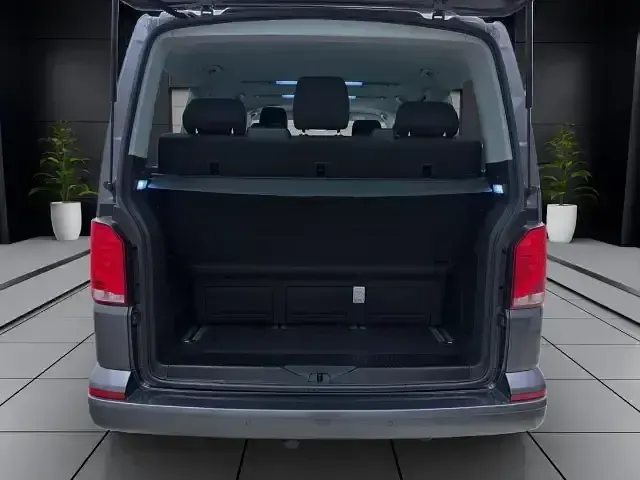 Usata VW Multivan Comfortline 2021 Andere Monovolume