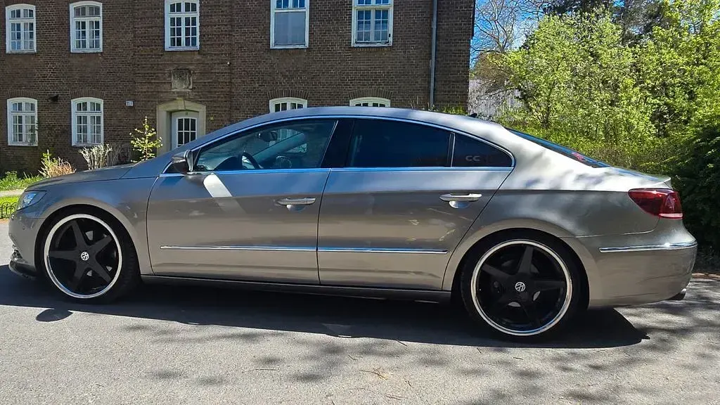 Usado VW CC Basis 211 HP (155 kW) 2014 Bege Sedan
