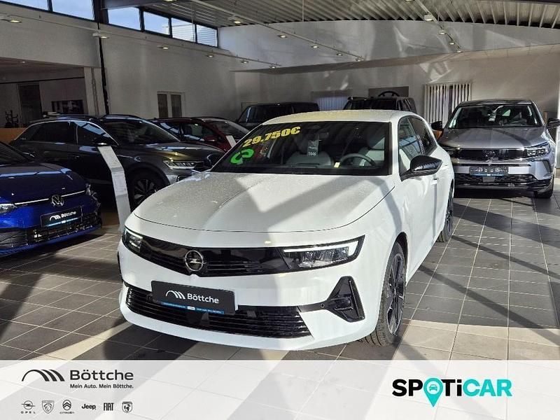 Neu Opel Astra 114 kW (156 PS) 2026 Lack weiss banquise/typ aussen Limousine
