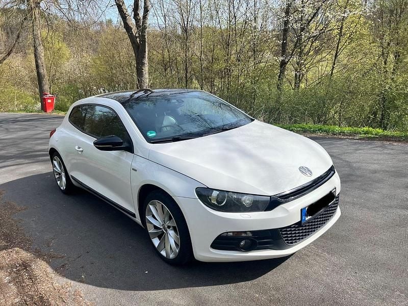 Second-hand VW Scirocco Match 170 CP (125 kW) 2012 Alb Coupe