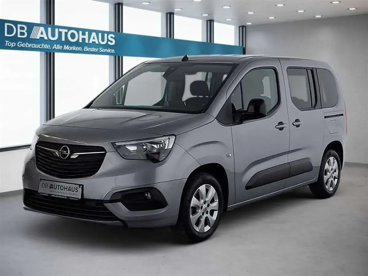 Gebraucht Opel Combo Life Elegance 131 PS (96 kW) 2022 Van / Kleinbus