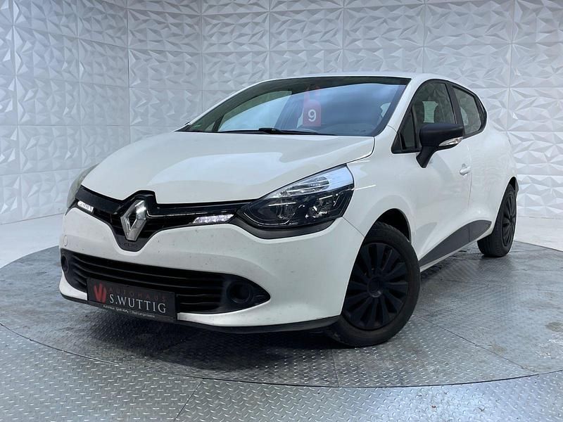 Weiß Gebraucht 2015 Renault Clio GrandTour Expression Kombi | 6.990 € - Bild 1/4