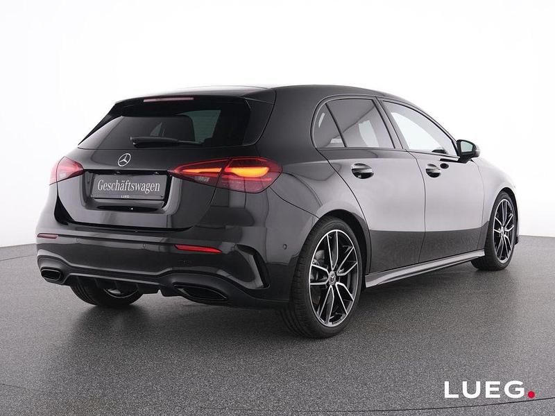 Gebraucht Mercedes A220 AMG 190 PS (139 kW) 2025 Schwarz Limousine