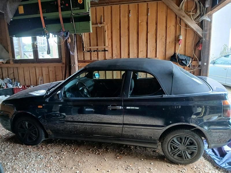 Gebraucht 1996 VW Golf Cabriolet Cabrio | 450 € (Superpreis) - Bild 1/4