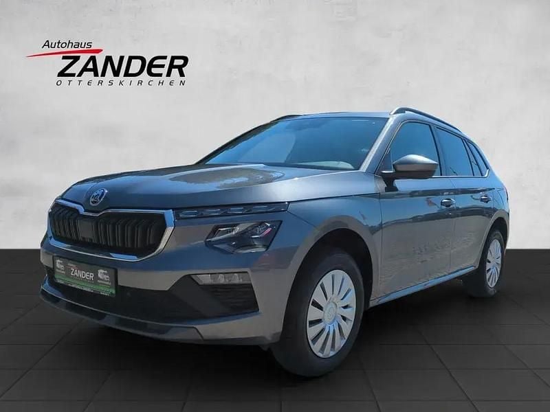 Grau Neu 2025 Skoda Kamiq Selection SUV | 26.990 € (Fairer Preis) - Bild 1/4