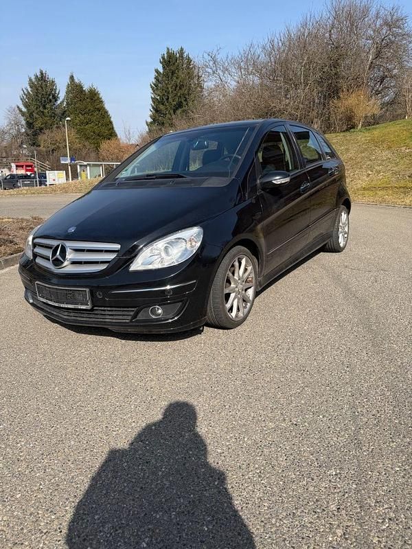 Gebraucht Mercedes 200 136 PS (100 kW) 2007 Schwarz Kleinwagen