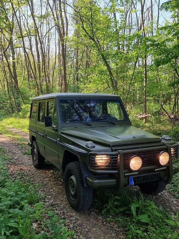 Grün Gebraucht 1998 Mercedes G290 SUV | 35.000 € (Superpreis) - Bild 1/4