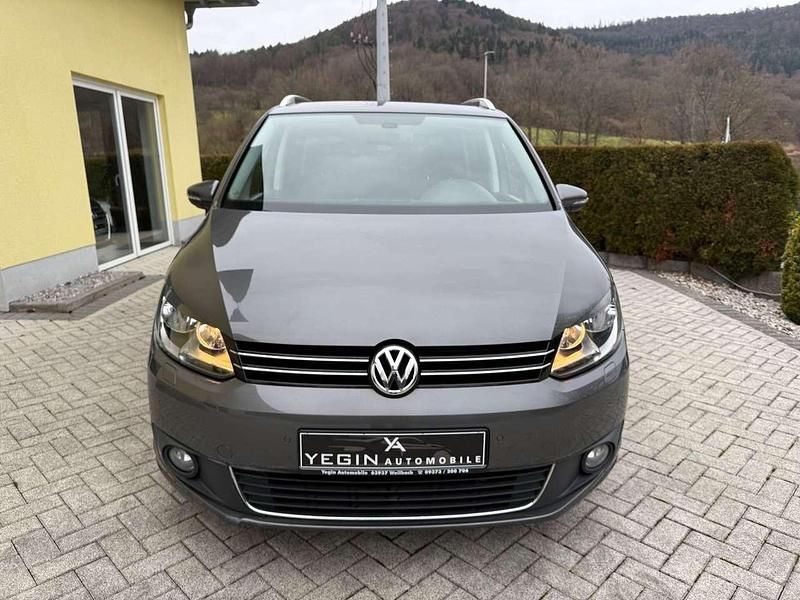Gebraucht VW Touran 105 PS (77 kW) 2015 Pepper grey Van / Kleinbus