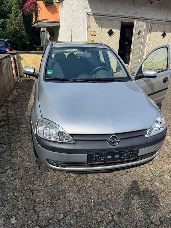 Silber Gebraucht 2000 Opel Corsa Comfort Limousine | 2.650 € (Teuer) - Bild 1/4