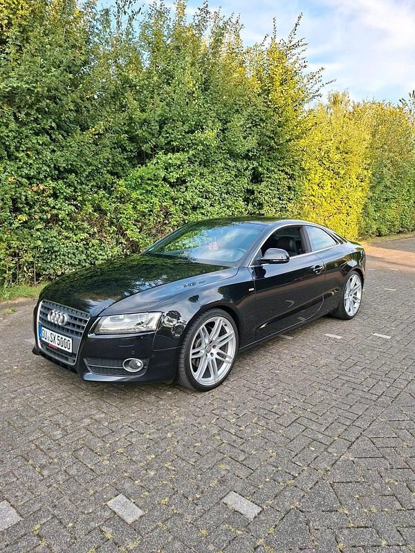 Schwarz Gebraucht 2009 Audi A5 Coupé | 9.300 € (Teuer) - Bild 1/4