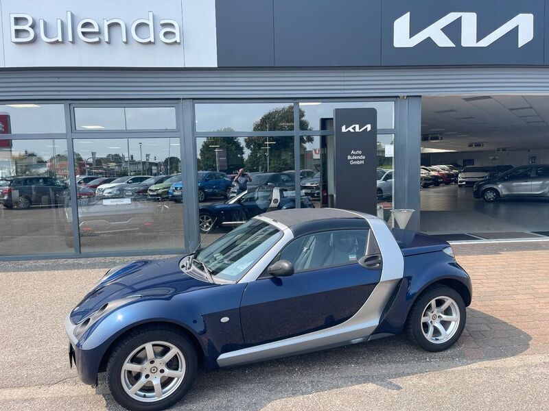 Silber Gebraucht 2003 Smart Roadster Cabrio | 9.970 € - Bild 1/4