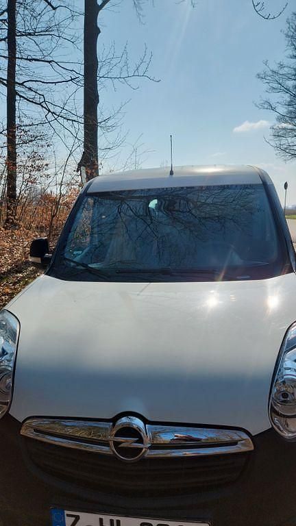 Gebraucht Opel Combo Selection 95 PS (69 kW) 2015 Schwarz Van / Kleinbus