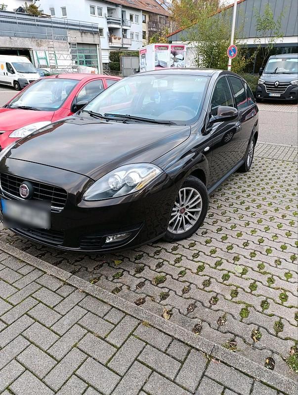 Braun Gebraucht 2009 Fiat Croma Kombi | 2.800 € (Fairer Preis) - Bild 1/4