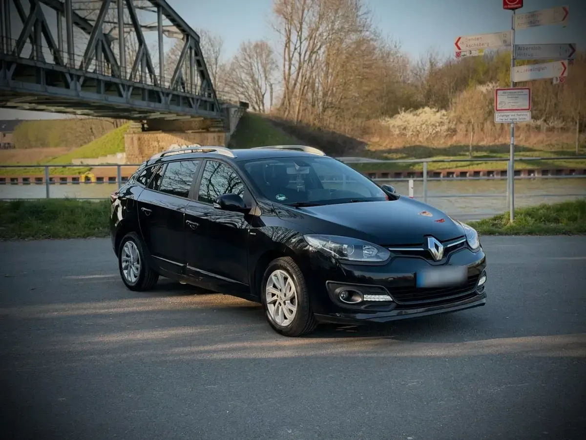 Gebraucht Renault Mégane III 110 PS (80 kW) 2015 Schwarz Kombi