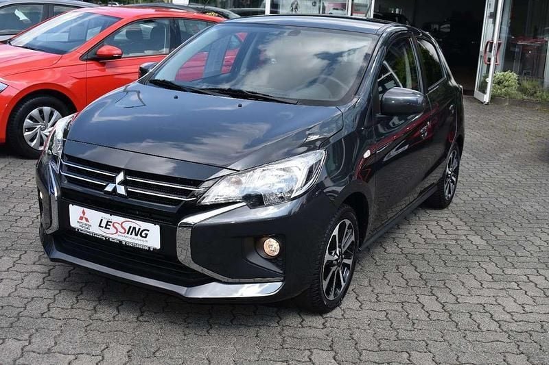 Basaltgrau Gebraucht 2023 Mitsubishi Space Star Select+ Limousine | 14.490 € (Fairer Preis) - Bild 1/4
