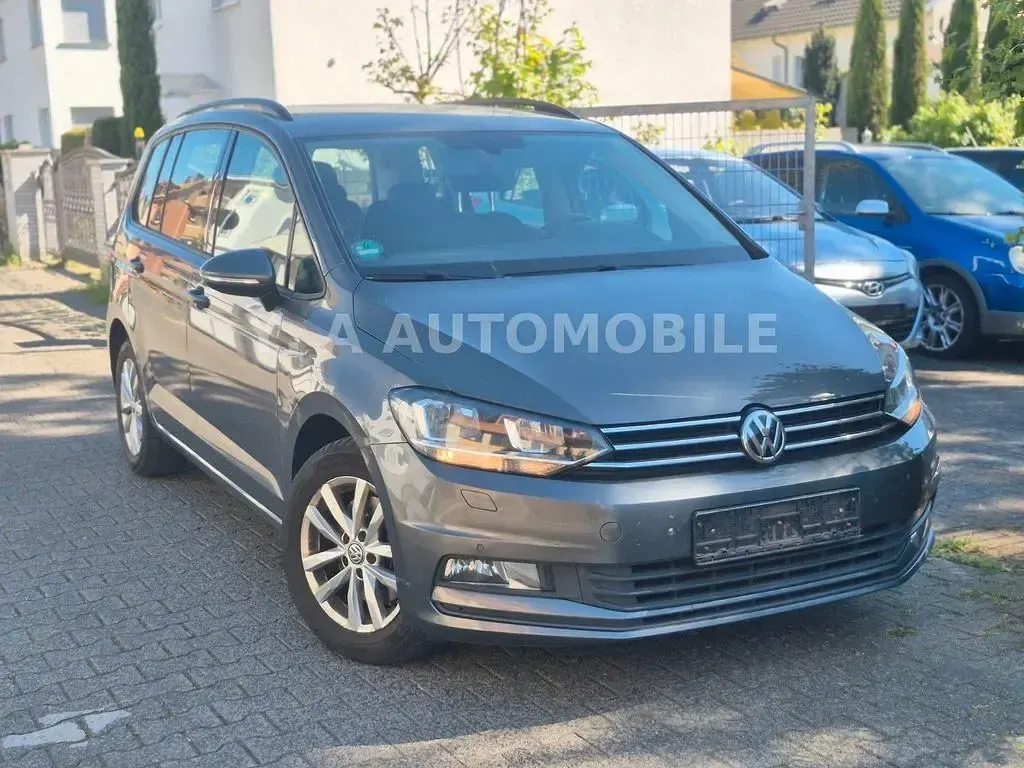 Gebraucht VW Touran 116 PS (85 kW) 2016 Indiumgrau Van / Kleinbus