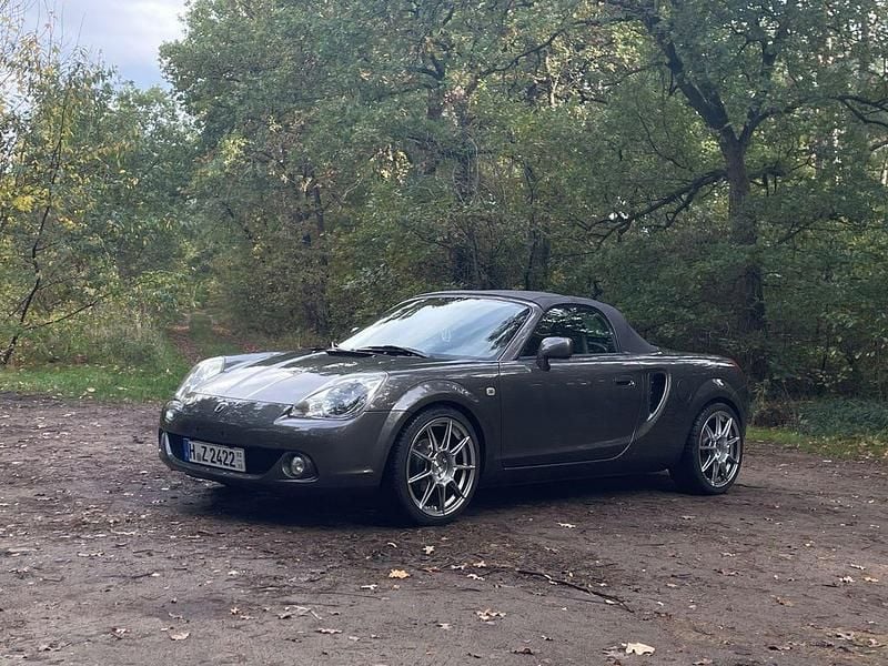 Gebraucht Toyota MR2 192 PS (141 kW) 2004 Grau Cabrio