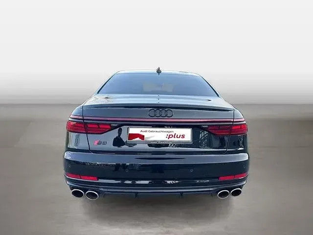 Gebraucht Audi S8 Sport 571 PS (419 kW) 2022 Mythosschwarz metallic Limousine