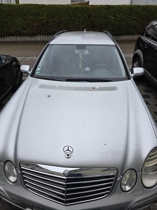 Gebraucht Mercedes E220 170 PS (125 kW) 2007 Silber Kombi