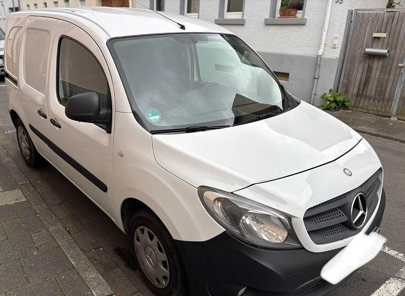 Weiß Gebraucht 2015 Mercedes Citan 109 Limousine | 6.700 € (Guter Preis) - Bild 1/4