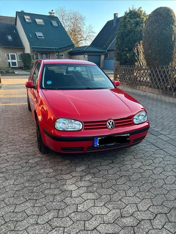 Rot Gebraucht 2002 VW Golf IV Kleinwagen | 500 € (Superpreis) - Bild 1/4