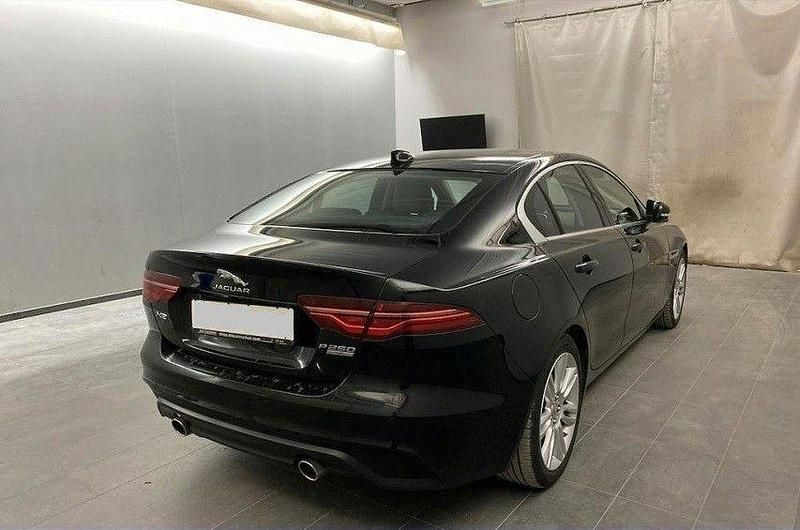 Gebraucht Jaguar XE SE 250 PS (183 kW) 2020 Schwarz Limousine