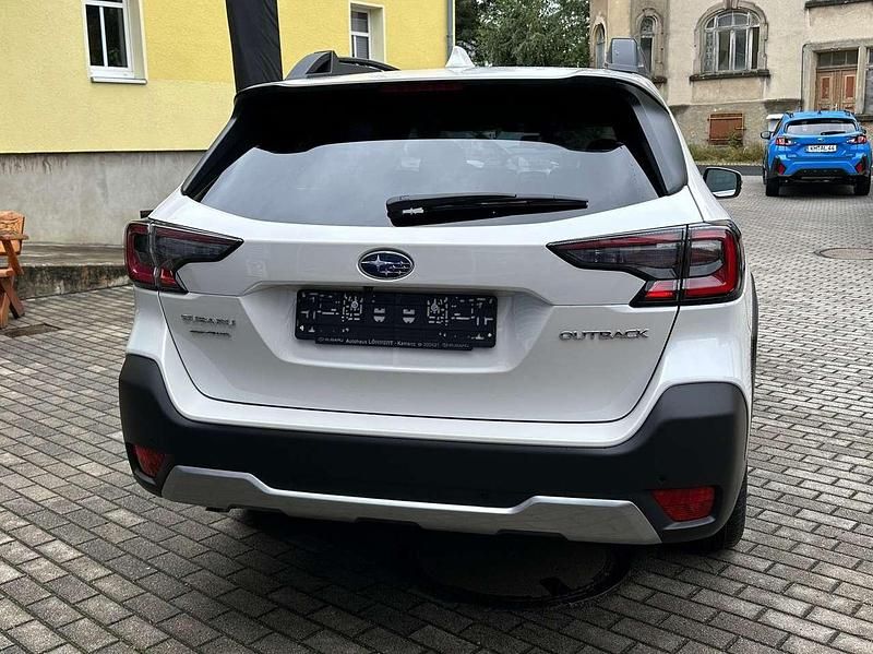 Neu Subaru Outback Active 169 PS (124 kW) 2025 Crystal white pearl k1x SUV