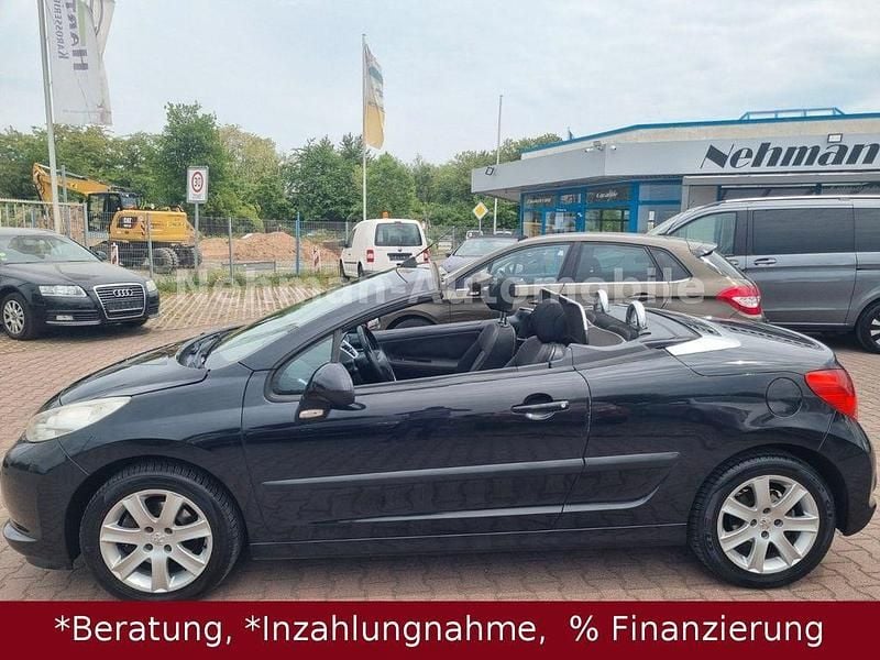 Schwarz Gebraucht 2007 Peugeot 207 CC Platinum Cabrio | 2.290 € (Guter Preis) - Bild 1/4