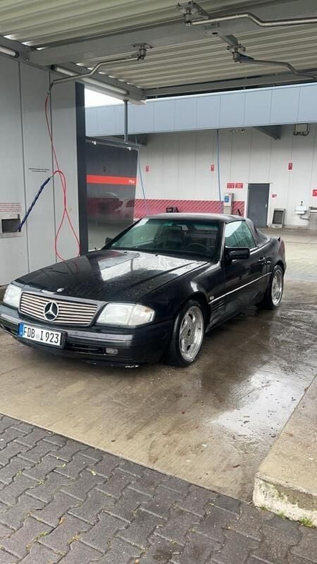 Schwarz Gebraucht 1992 Mercedes 500 Limousine | 13.990 € - Bild 1/4