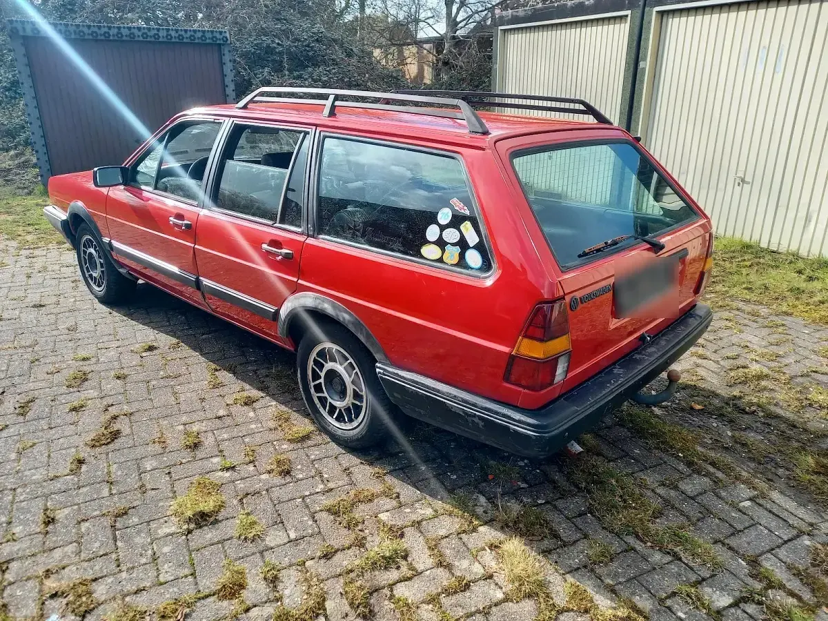 Usata VW Passat 90 CV (66 kW) 1987 Rosso Station wagon