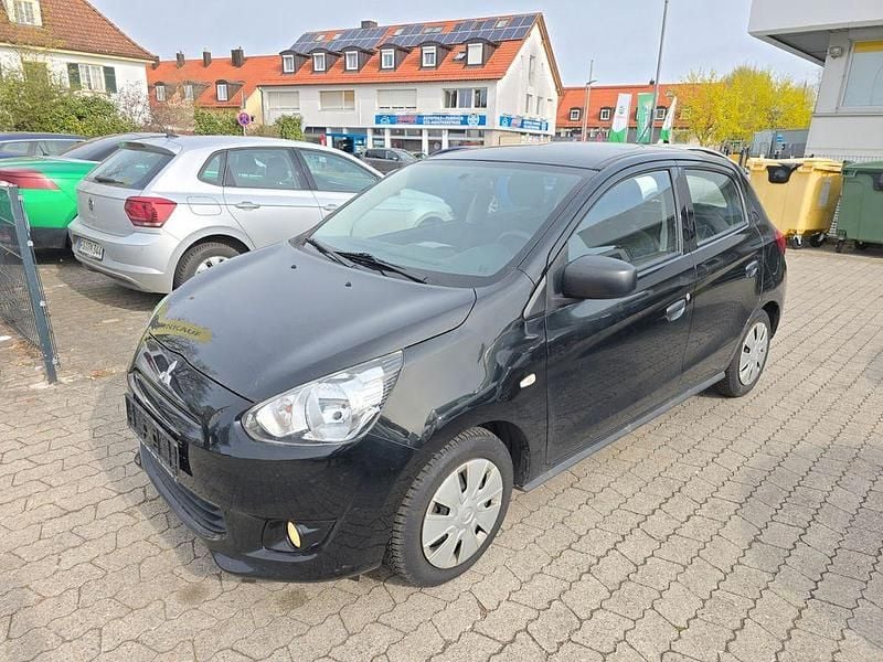 Second-hand Mitsubishi Space Star Basis 71 CP (52 kW) 2014 Negru Monovolum