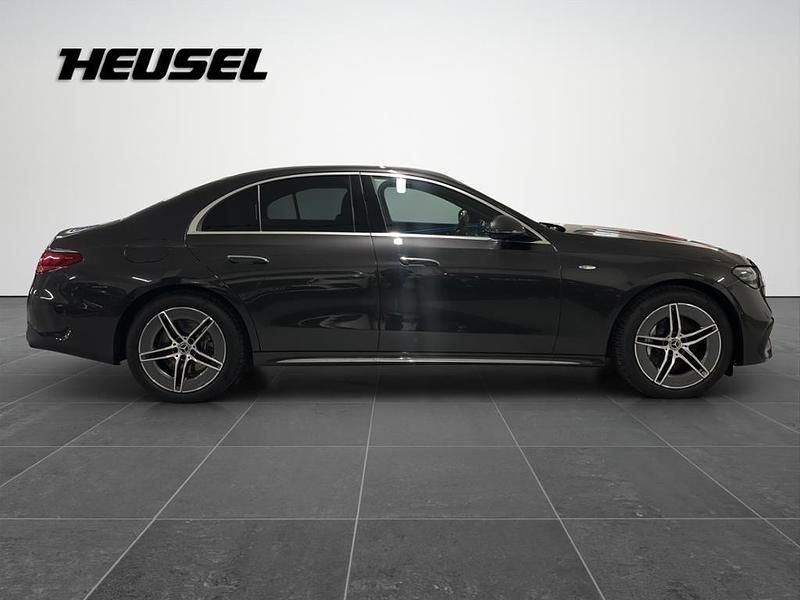 Gebraucht Mercedes E300 AMG 197 PS (144 kW) 2025 Metalliclack graphitgrau Limousine