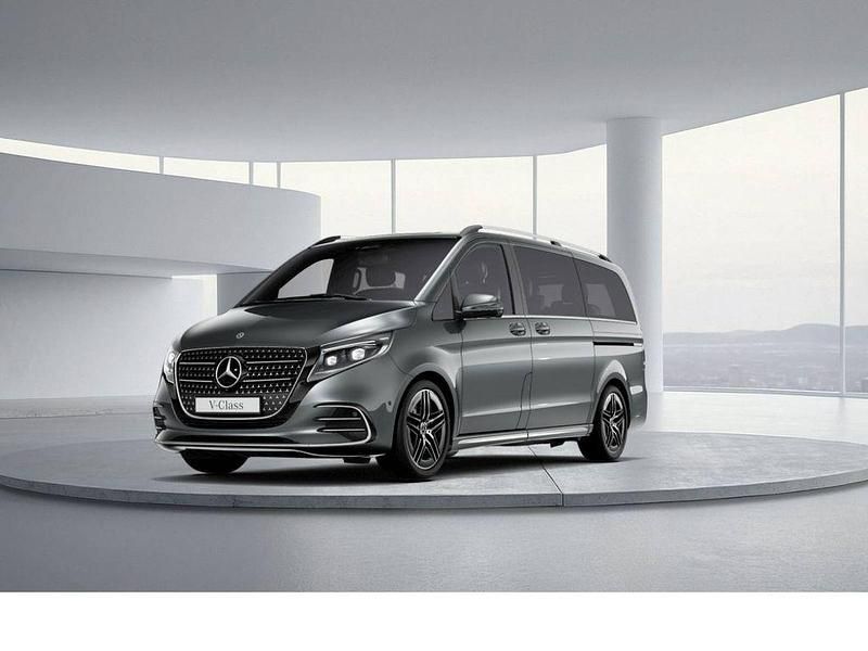 Grau Gebraucht 2024 Mercedes V300 Avantgarde Van / Kleinbus | 79.900 € - Bild 1/4