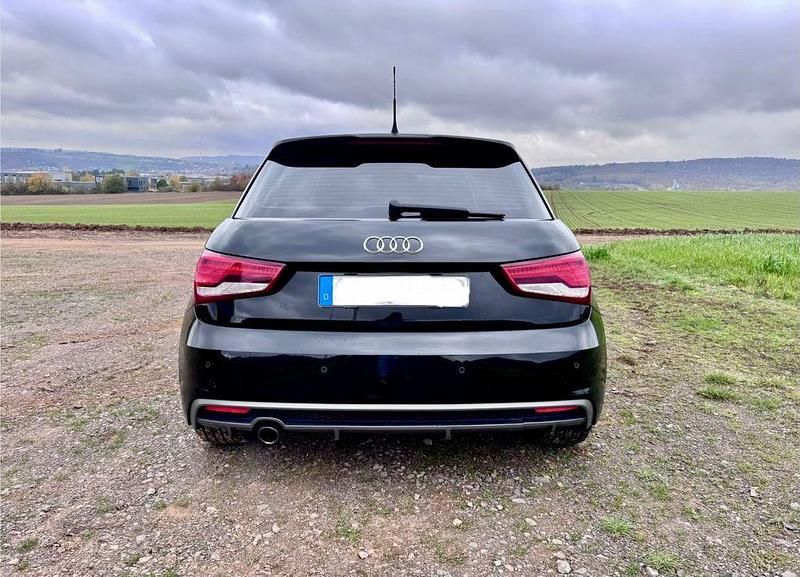 Gebraucht Audi A1 Sportback Sport 95 PS (69 kW) 2016 Schwarz Kleinwagen