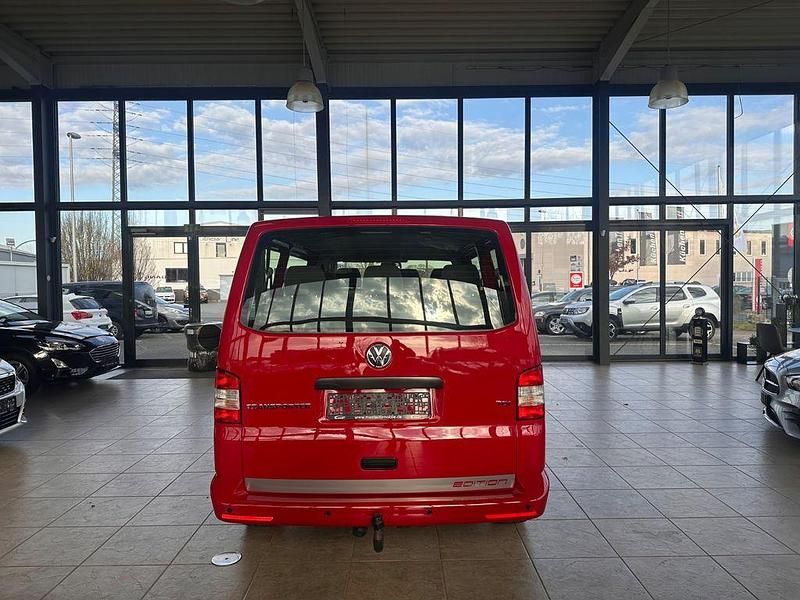 Gebraucht VW Transporter 102 PS (75 kW) 2014 Rot Van