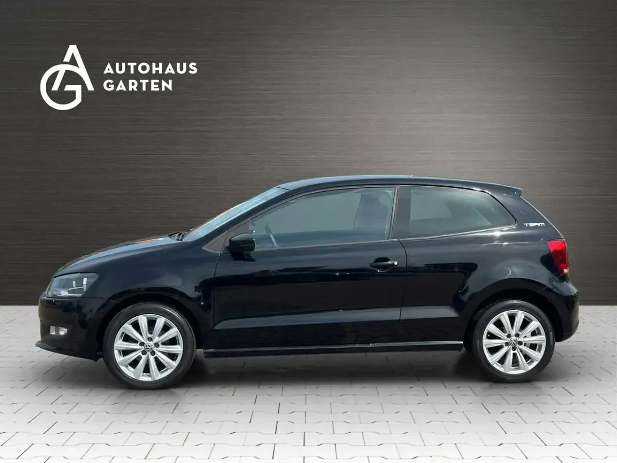 Gebraucht VW Polo Team 100 PS (73 kW) 2011 Schwarz Kleinwagen