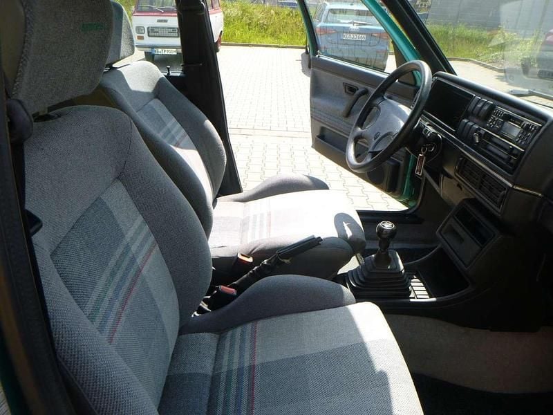 Gebraucht VW Golf II 98 PS (72 kW) 1990 Grünmetallic Kleinwagen