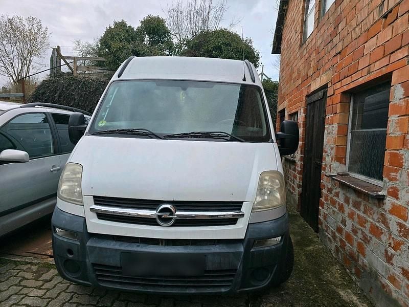 Gebraucht Opel Movano 130 PS (95 kW) 2005 Weiß Van / Kleinbus