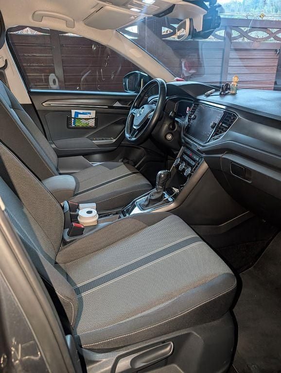Gebraucht VW T-Roc 150 PS (110 kW) 2019 Grau SUV