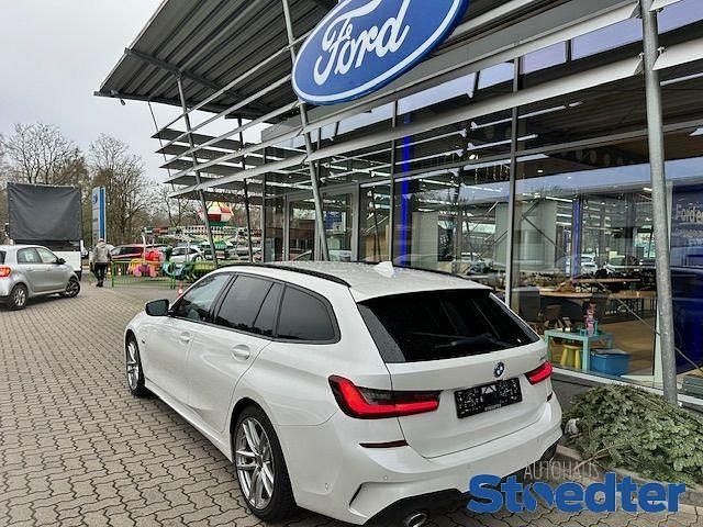 Second-hand BMW 330e Performance 252 CP (185 kW) 2022 Alb Break