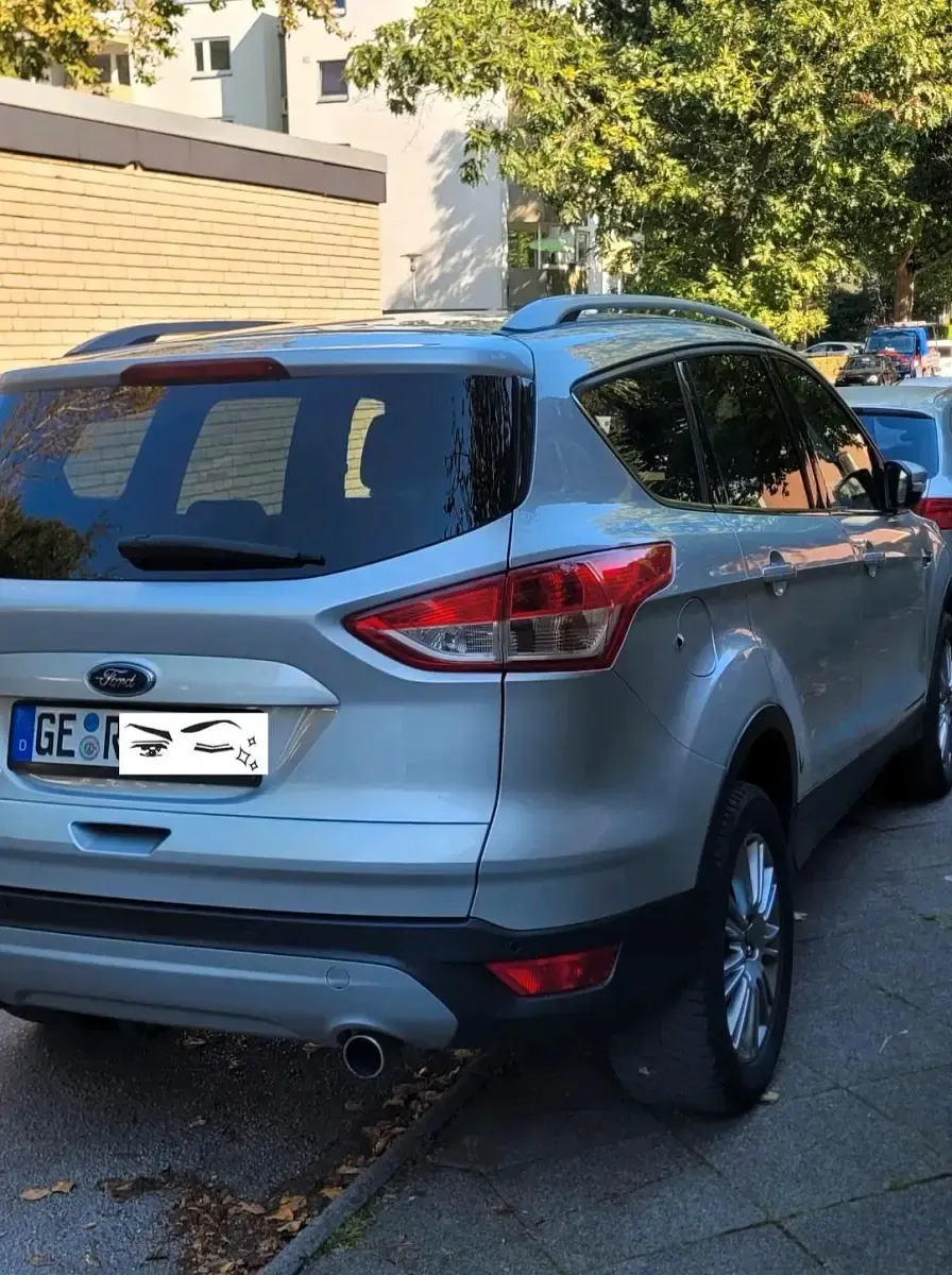 Gebraucht Ford Kuga Titanium 163 PS (119 kW) 2014 Silber SUV