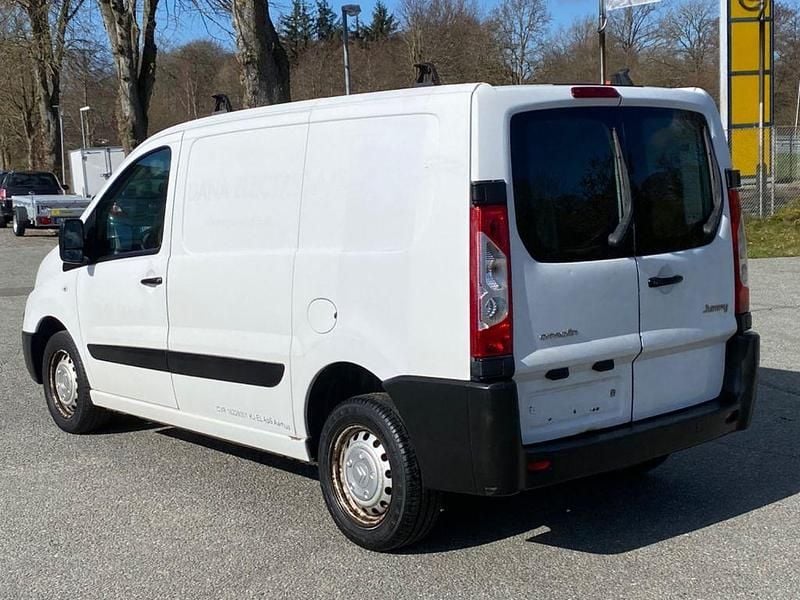 Second-hand Citroën Jumpy 90 CP (66 kW) 2014 Alb Monovolum