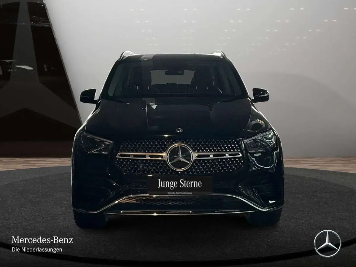Gebraucht Mercedes GLE580 Premium 517 PS (380 kW) 2024 Schwarz SUV