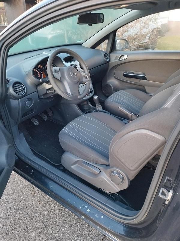Gebraucht Opel Corsa S 90 PS (66 kW) 2009 Schwarz Kleinwagen
